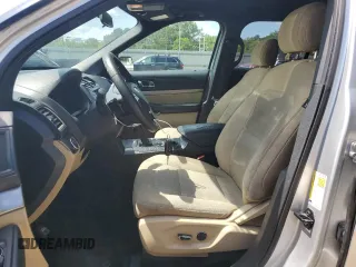 2016 Ford Explorer z VIN 1FM5K7B88GGB33176, wystawiony jako Copart lot #65440065 z przebiegiem 170 981 mil mil oraz Czysty tytuł • Clean title. Historia ofert i sprzedaży dostępna na DreamBid. Obrazek 7.