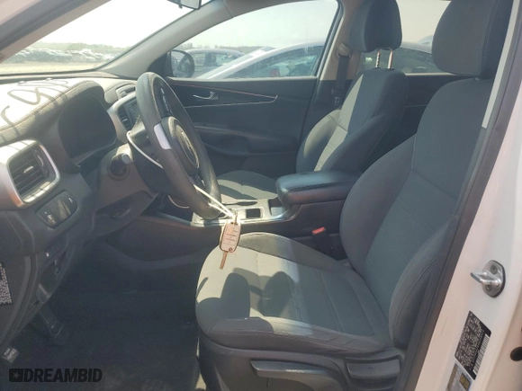 2017 Kia Sorento LX V6 with VIN 5XYPG4A54HG208514, listed as a Copart auction lot 51630425 with 154,415 mi miles and Clean Title. Bid and sale history available at carsss.com. Image 7.