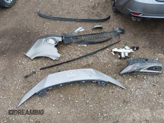 2025 Toyota Camry LE z VIN 4T1DAACK5SU554563, wystawiony jako IAAI lot #41788016 z przebiegiem 4 023 mil mil oraz . Historia ofert i sprzedaży dostępna na DreamBid. Obrazek 12.