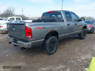 2006 Dodge Ram 1500 SLT with VIN 1D7HU18256S696795, listed as a IAAI auction lot 41886256 with 195,698 mi miles. Bid and sale history available at carsss.com. Image 4.