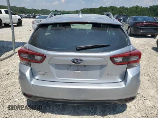 2020 Subaru Impreza Limited with VIN 4S3GTAU63L3713438, listed as a Copart auction lot 61822925 with 17,225 mi miles and Salvage title. Bid and sale history available at DreamBid. Image 6.