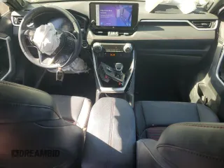 2023 Toyota RAV4 XSE z VIN JTMEB3FVXPD124056, wystawiony jako Copart lot #63228265 z przebiegiem 6 239 mil mil oraz Szkoda całkowita • Salvage title. Historia ofert i sprzedaży dostępna na DreamBid. Obrazek 8.