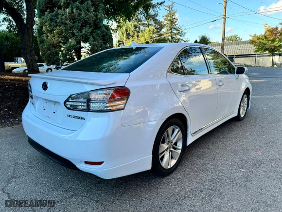 2010 Lexus HS 250h with VIN JTHBB1BA0A2007484, listed as a Copart auction lot 86438114 with 141,668 mi miles and Clean Title. Bid and sale history available at carsss.com. Image 4.