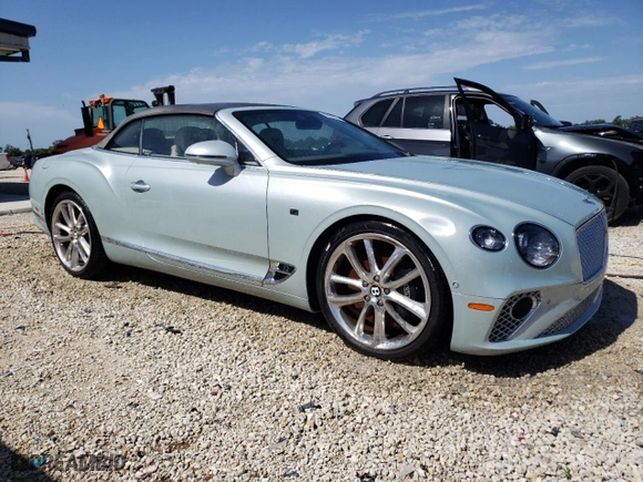 2020 Bentley Continental GT with VIN SCBDB4ZG3LC080970, listed as a Copart auction lot 68108554 with NaN miles and Non Repairable. Bid and sale history available at carsss.com. Image 4.