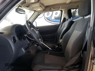 2017 Jeep Patriot Sport with VIN 1C4NJPBA5HD136386, listed as a Copart auction lot 54973515 with 214,172 mi miles and Clean Title. Bid and sale history available at carsss.com. Image 7.
