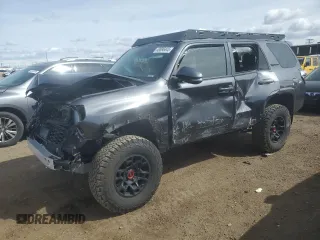 2023 Toyota 4Runner TRD Pro z VIN JTELU5JR5P6126630, wystawiony jako Copart lot #49896445 z przebiegiem 33 257 mil mil oraz Szkoda całkowita • Salvage title. Historia ofert i sprzedaży dostępna na DreamBid. Obrazek 1.