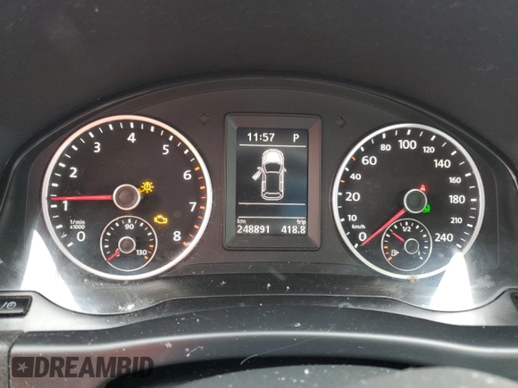 2016 Volkswagen Tiguan with VIN WVGHV7AX6GW064295, listed as a Copart auction lot 87358164 with 248,891 mi miles and Salvage title. Bid and sale history available at DreamBid. Image 9.