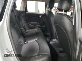 2023 MINI Hardtop 4 Door Cooper Classic z VIN WMW33DK0XP2S54786, wystawiony jako Copart lot #87873415 z przebiegiem 50 956 mil mil oraz Szkoda całkowita • Salvage title. Historia ofert i sprzedaży dostępna na DreamBid. Obrazek 10.