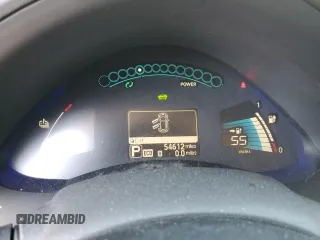 2016 Nissan LEAF SV z VIN 1N4BZ0CP2GC303447, wystawiony jako Copart lot #56404605 z przebiegiem 54 612 mil mil oraz Szkoda całkowita • Salvage title. Historia ofert i sprzedaży dostępna na DreamBid. Obrazek 9.