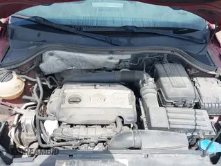 2012 Volkswagen Tiguan LE z VIN WVGAV7AX5CW097459, wystawiony jako IAAI lot #42526659 z przebiegiem 158 634 mil mil oraz . Historia ofert i sprzedaży dostępna na DreamBid. Obrazek 10.