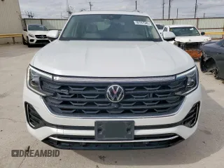 2024 Volkswagen Atlas SEL Premium R-Line z VIN 1V2FR2CA3RC574070, wystawiony jako Copart lot #50787545 z przebiegiem 9 377 mil mil oraz Szkoda całkowita • Salvage title. Historia ofert i sprzedaży dostępna na DreamBid. Obrazek 5.