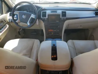 2008 Cadillac Escalade z VIN 1GYFK63808R199707, wystawiony jako Copart lot #52154015 z przebiegiem 189 864 mil mil oraz Szkoda całkowita • Salvage title. Historia ofert i sprzedaży dostępna na DreamBid. Obrazek 8.
