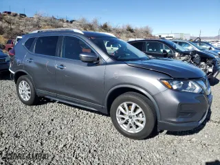 2019 Nissan Rogue SV with VIN KNMAT2MV2KP519414, listed as a Copart auction lot 43564395 with 79,056 mi miles and Salvage Title. Bid and sale history available at carsss.com. Image 4.