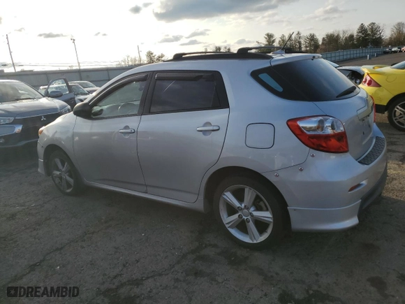 2009 Toyota Matrix S with VIN 2T1KE40E39C008254, listed as a Copart auction lot 51380975 with 214,803 mi miles and Clean Title. Bid and sale history available at carsss.com. Image 2.
