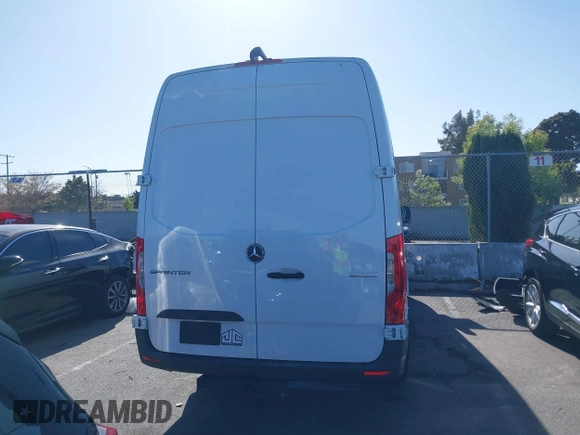 2023 Mercedes-Benz Sprinter Cargo with VIN W1Y4NCHY2PT151425, listed as a IAAI auction lot 41889490 with 27,563 mi miles. Bid and sale history available at carsss.com. Image 16.