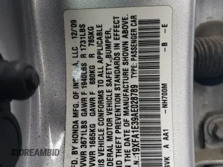 2010 Honda Civic z VIN 19XFA1E39AE028789, wystawiony jako Copart lot #71501844 z przebiegiem 136 429 mil mil oraz Szkoda całkowita • Salvage title. Historia ofert i sprzedaży dostępna na DreamBid. Obrazek 12.