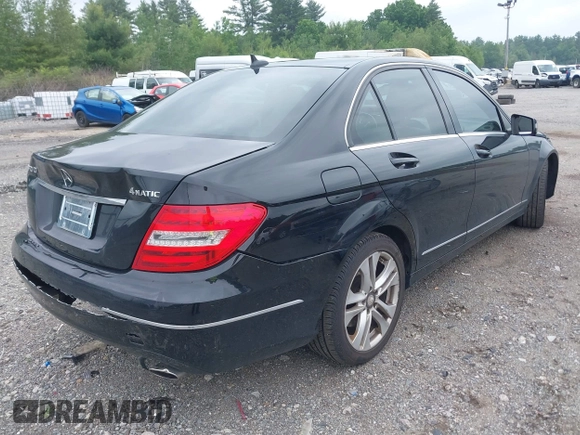 2013 Mercedes-Benz C 300 Sport with VIN WDDGF8AB0DR245657, listed as a IAAI auction lot 42460463 with 115,532 mi miles and . Bid and sale history available at DreamBid. Image 4.