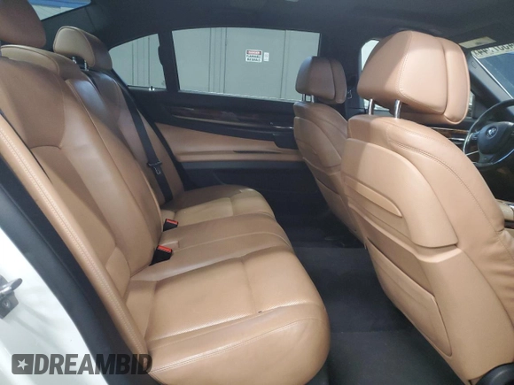 2015 BMW 7 Series 750Li with VIN WBAYE8C59FD782291, listed as a Copart auction lot 84537744 with 151,087 mi miles and Clean title. Bid and sale history available at DreamBid. Image 10.