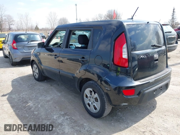 2013 Kia Soul with VIN KNDJT2A5XD7604167, listed as a IAAI auction lot 41895659 with 156,675 mi miles. Bid and sale history available at carsss.com. Image 3.