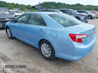2012 Toyota Camry L z VIN 4T4BF1FK5CR203230, wystawiony jako IAAI lot #42219805 z przebiegiem 120 512 mil mil oraz . Historia ofert i sprzedaży dostępna na DreamBid. Obrazek 3.