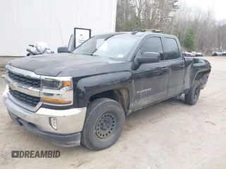 2018 Chevrolet Silverado 1500 LT with VIN 1GCVKREH6JZ189821, listed as a IAAI auction lot 42072950 with 138,980 mi miles and . Bid and sale history available at DreamBid. Image 2.