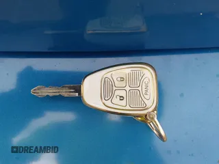2008 Chrysler PT Cruiser z VIN 3C3HY55X58T112195, wystawiony jako IAAI lot #42167581 z przebiegiem 60 840 mil mil oraz . Historia ofert i sprzedaży dostępna na DreamBid. Obrazek 11.