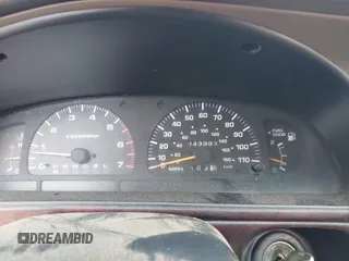 1998 Toyota 4Runner SR5 with VIN JT3HN86R1W0168185, listed as a IAAI auction lot 41936469 with 243,983 mi miles and . Bid and sale history available at DreamBid. Image 7.