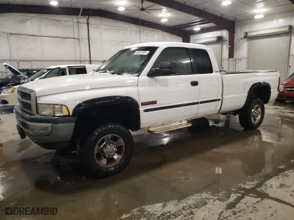 1999 Dodge Ram 2500 with VIN 1B7KF236XXJ550393, listed as a Copart auction lot 43431955 with 289,033 mi miles and Salvage Title. Bid and sale history available at carsss.com. Image 1.