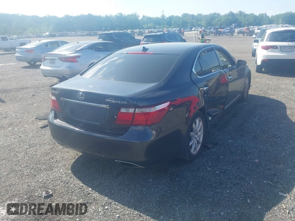 2007 Lexus LS 460 L with VIN JTHGL46F375009134, listed as a IAAI auction lot 42298378 with 131,292 mi miles and . Bid and sale history available at DreamBid. Image 4.