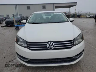 2012 Volkswagen Passat SE z VIN 1VWBH7A37CC030518, wystawiony jako Copart lot #86875014 z przebiegiem 136 259 mil mil oraz Czysty tytuł • Clean title. Historia ofert i sprzedaży dostępna na DreamBid. Obrazek 5.