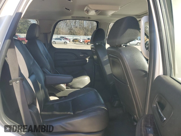 2011 GMC Yukon Denali with VIN 1GKS1EEF8BR278602, listed as a Copart auction lot 89003525 with 215,969 mi miles and Salvage Title. Bid and sale history available at carsss.com. Image 11.