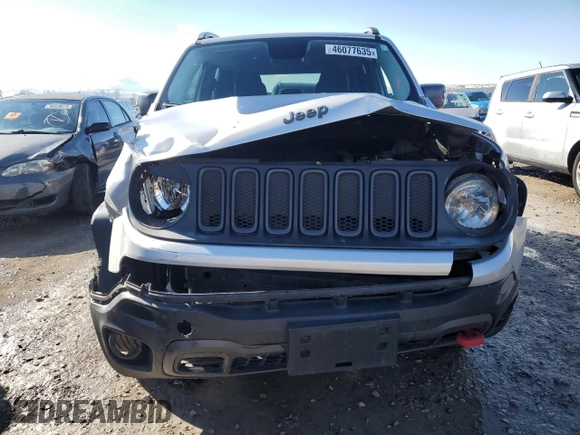 2015 Jeep Renegade Trailhawk with VIN ZACCJBCT0FPB56244, listed as a Copart auction lot 46077635 with 98,455 mi miles and Salvage Title. Bid and sale history available at DreamBid. Image 5.