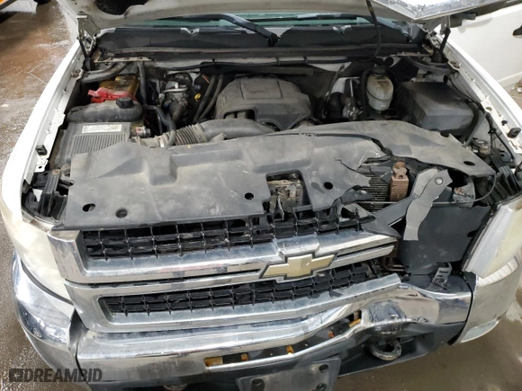 2008 Chevrolet Silverado 2500HD LT w/2LT with VIN 1GCHK29K28E100273, listed as a Copart auction lot 48562445 with 174,944 mi miles and Salvage Title. Bid and sale history available at carsss.com. Image 11.