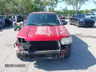 2005 Ford Escape XLS Value с VIN 1FMYU02Z65KC52815, выставлен на аукционе IAAI как лот 42236602 с пробегом 201 893 миль миль и . История ставок и продаж доступна на DreamBid. Изображение 13.