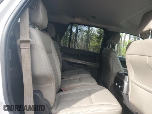 2019 Ford Expedition XLT with VIN 1FMJU1HT7KEA71047, listed as a Copart auction lot 47648145 with 125,601 mi miles and Salvage Title. Bid and sale history available at carsss.com. Image 11.