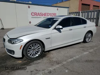2014 BMW 5 Series 528i xDrive with VIN WBA5A7C56ED613238, listed as a Copart auction lot 47026045 with 90,841 mi miles and Salvage Title. Bid and sale history available at carsss.com. Image 1.