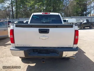 2009 Chevrolet Silverado 1500 LTZ with VIN 3GCEK33M99G156496, listed as a IAAI auction lot 41794538 with 138,829 mi miles. Bid and sale history available at carsss.com. Image 16.