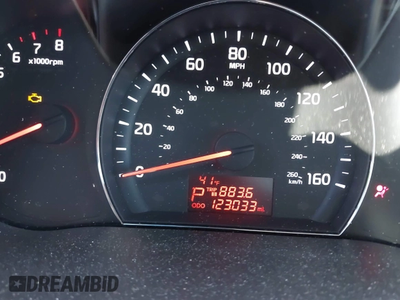 2015 Kia Sorento LX with VIN 5XYKT4A60FG606279, listed as a IAAI auction lot 41972303 with 123,033 mi miles. Bid and sale history available at carsss.com. Image 15.