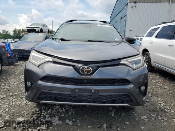 2017 Toyota RAV4 SE with VIN JTMJFREV3HJ710737, listed as a Copart auction lot 62915555 with 121,183 mi miles and Salvage title. Bid and sale history available at DreamBid. Image 5.