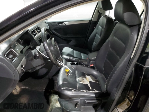 2013 Volkswagen Jetta SE с VIN 3VWDP7AJ5DM249908, выставлен на аукционе Copart как лот 53951765 с пробегом 240 040 миль миль и Списание • Salvage title. История ставок и продаж доступна на DreamBid. Изображение 7.