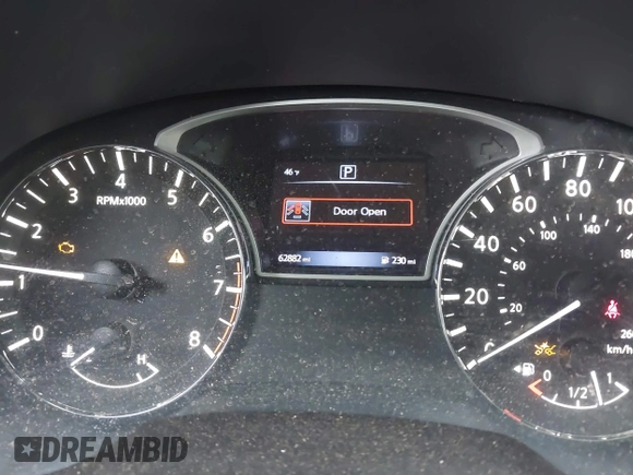 2018 Nissan Pathfinder SV with VIN 5N1DR2MN1JC673562, listed as a IAAI auction lot 41828213 with 62,882 mi miles. Bid and sale history available at carsss.com. Image 7.