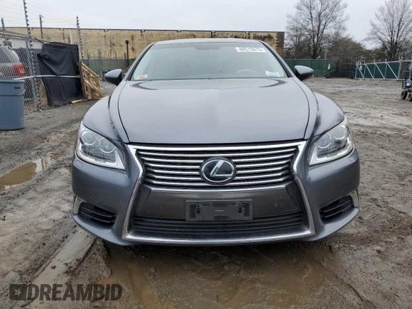 2014 Lexus LS 460 L with VIN JTHDL5EF9E5006987, listed as a Copart auction lot 44515875 with 130,618 mi miles and Salvage title. Bid and sale history available at DreamBid. Image 5.