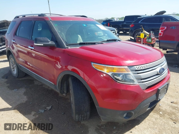 2015 Ford Explorer XLT with VIN 1FM5K7D83FGA12356, listed as a IAAI auction lot 42005845 with 146,196 mi miles and . Bid and sale history available at carsss.com. Image 1.