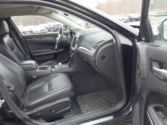 2017 Chrysler 300 with VIN 2C3CCAEG1HH662472, listed as a IAAI auction lot 41704537 with 90,683 mi miles. Bid and sale history available at carsss.com. Image 5.