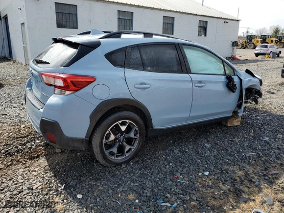 2019 Subaru Crosstrek Premium with VIN JF2GTACC4K8328206, listed as a Copart auction lot 49652925 with 131,442 mi miles and Salvage Title. Bid and sale history available at carsss.com. Image 3.