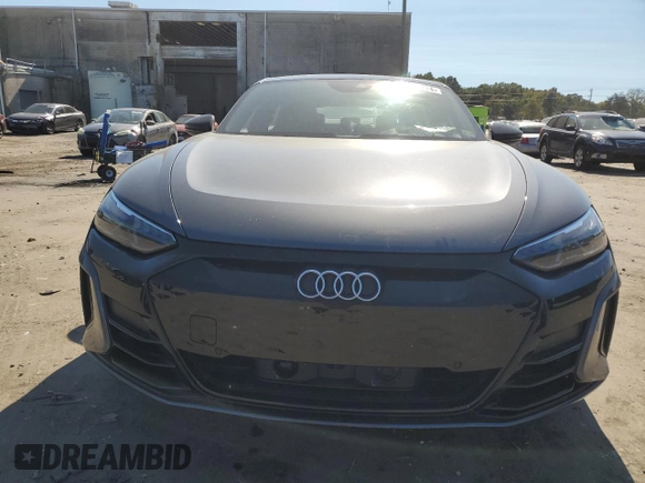 2022 Audi e-tron GT Prestige z VIN WAUEJBFW7N7006626, wystawiony jako Copart lot #75207374 z przebiegiem 27 095 mil mil oraz Szkody całkowita. Historia ofert i sprzedaży dostępna na DreamBid. Obrazek 5.