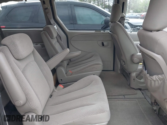 2006 Chrysler Town & Country LX with VIN 2A4GP44R96R615942, listed as a IAAI auction lot 42039452 with 158,009 mi miles and . Bid and sale history available at DreamBid. Image 8.