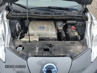 2015 Nissan LEAF SV with VIN 1N4AZ0CP5FC332953, listed as a Copart auction lot 39087903 with 61,605 mi miles. Bid and sale history available at carsss.com. Image 11.