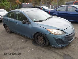 2011 Mazda Mazda3 i Sport with VIN JM1BL1UG6B1438502, listed as a IAAI auction lot 41950959 with 131,856 mi miles. Bid and sale history available at carsss.com. Image 1.