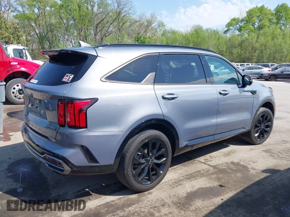 2022 Kia Sorento SX with VIN 5XYRK4LF8NG087513, listed as a IAAI auction lot 42038505 with 42,113 mi miles and . Bid and sale history available at DreamBid. Image 4.